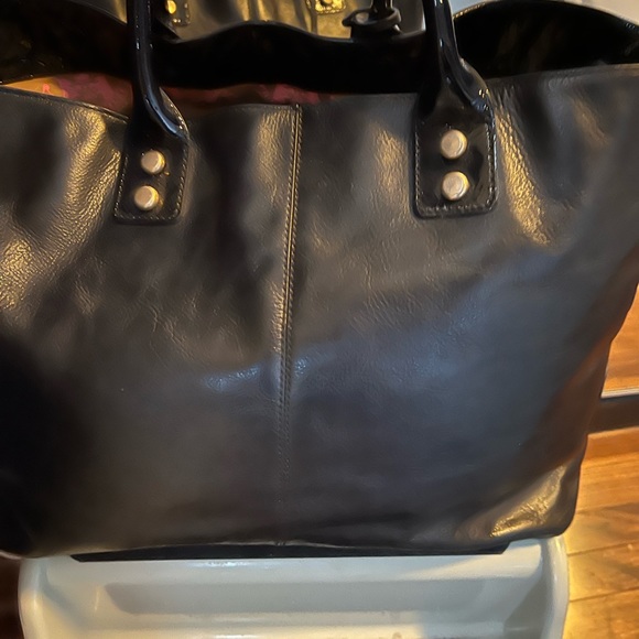 JUICY COUTURE CARRY ALL TOTE SHOPPER HANDBAG BLACK LEATHER - Picture 4 of 9